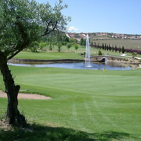 Hotel Bluecity Caceres Golf Facilidades foto