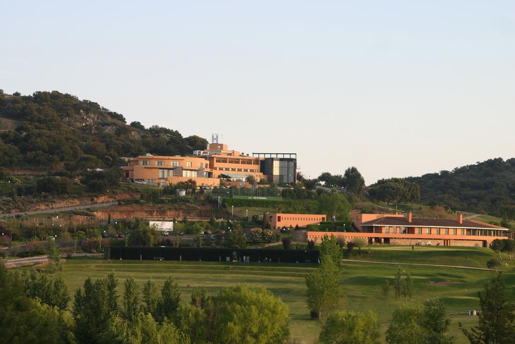 Hotel Bluecity Caceres Golf Exterior foto