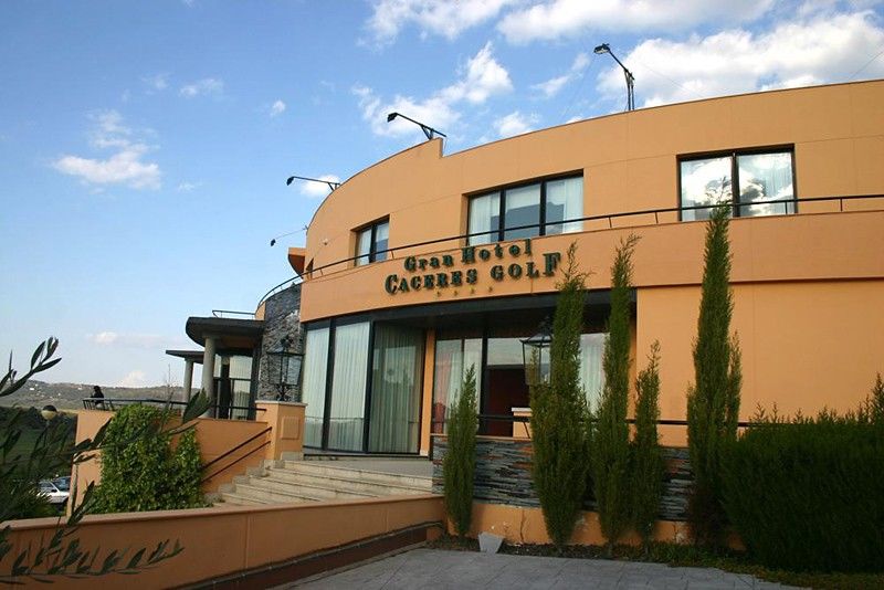 Hotel Bluecity Caceres Golf Exterior foto